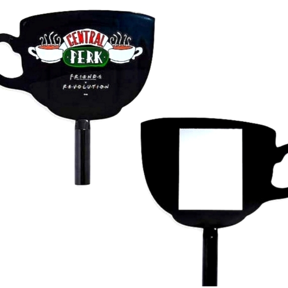 Makeup Revolution X Friends The Television Series Mirror - Picture 2 of 7